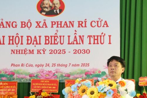 Phát huy lợi thế kinh tế biển, đưa Phan Rí Cửa phát triển nhanh, toàn diện