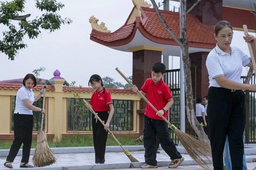 Hy Cương đền ơn đáp nghĩa
