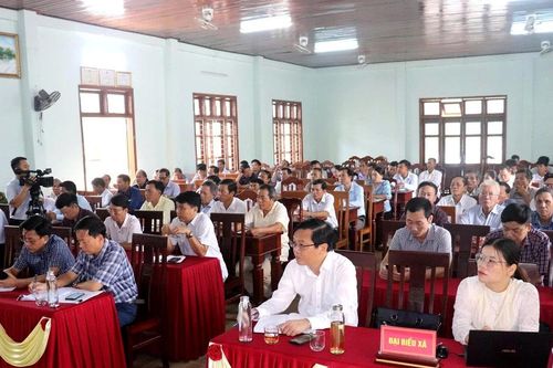 Đại biểu HĐND tỉnh tiếp xúc cử tri tại xã Nam Cửa Việt
