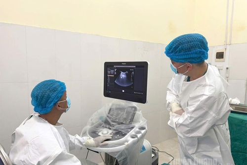 Triển khai kỹ thuật đốt u gan bằng sóng cao tần tại Bệnh viện Đa khoa Hà Giang