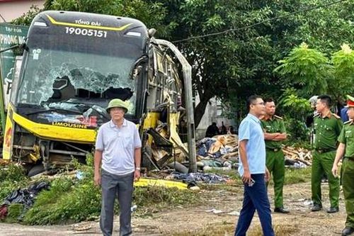 Xe giường nằm bị lật làm 10 người chết ở Hà Tĩnh vẫn còn hạn đăng kiểm