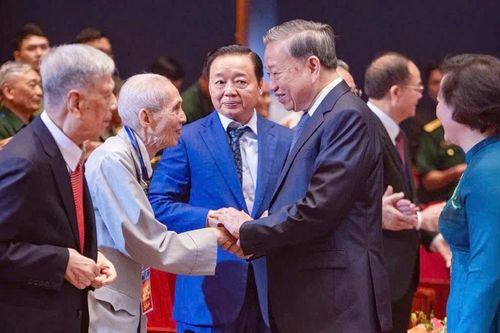 Tri ân Thương binh - Liệt sĩ Trách nhiệm chính trị, mệnh lệnh trái tim