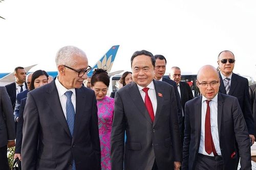 Chủ tịch Quốc hội Trần Thanh Mẫn tới Morocco, bắt đầu chuyến thăm chính thức thúc đẩy hợp tác nghị viện