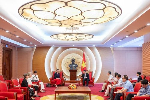 Tăng cường hợp tác Việt Nam – WHO trong chăm sóc sức khỏe toàn dân