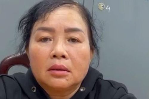 Cụ ông 91 tuổi chạy xe điện bị 'nữ quái' vờ hỏi thăm, cuỗm tệp tiền trong túi