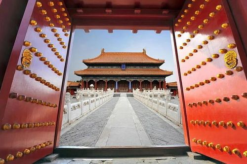 Tử Cấm Thành và bí mật 81 chiếc đinh trên cánh cổng dành riêng cho hoàng đế