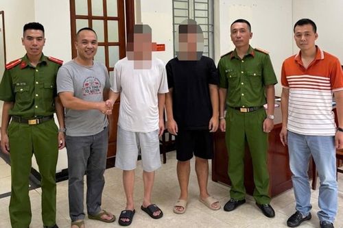 Bị kẻ lừa đảo thao túng, nam sinh trốn vào nhà nghỉ chờ công an giải cứu