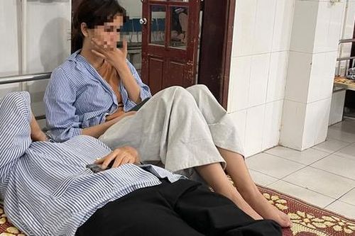 Bộ Y tế yêu cầu tập trung điều trị kịp thời các nạn nhân trong vụ lật xe khách ở Hà Tĩnh