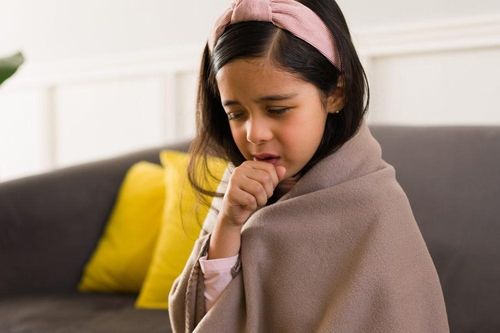 Cách trị ho tự nhiên cho trẻ nhỏ