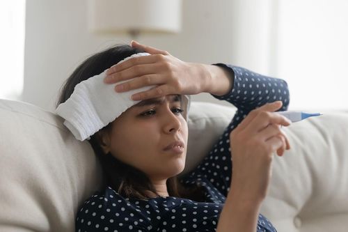 Phân biệt sốt virus và sốt xuất huyết