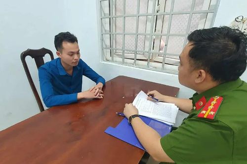 Bắt đối tượng dùng clip nhạy cảm tống tiền phụ nữ