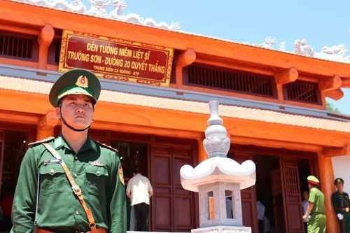 Nghĩa tình dân tộc vẹn nguyên nơi chiến địa Cà Roòng - ATP