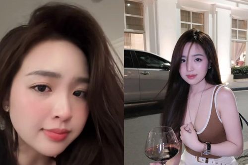 'Hot girl thư ký' lộ khoảnh khắc 'yếu lòng' khiến fan nam rần rần