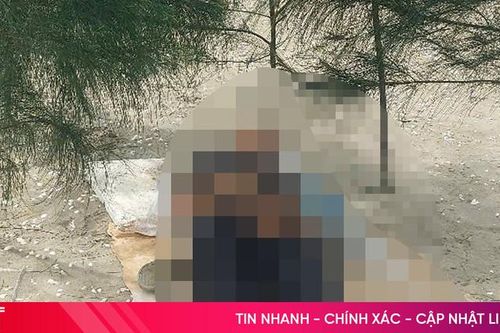 Phát hiện thi thể người đàn ông trên bờ biển Hà Tĩnh