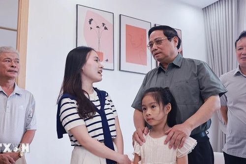 Thủ tướng Phạm Minh Chính thăm một số dự án của thành phố Huế
