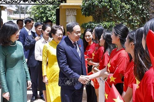 Chủ tịch Quốc hội Trần Thanh Mẫn gặp gỡ cộng đồng người Việt Nam tại Maroc