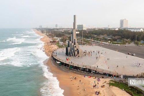 Huyền thoại sống động dưới chân tháp Nghinh Phong