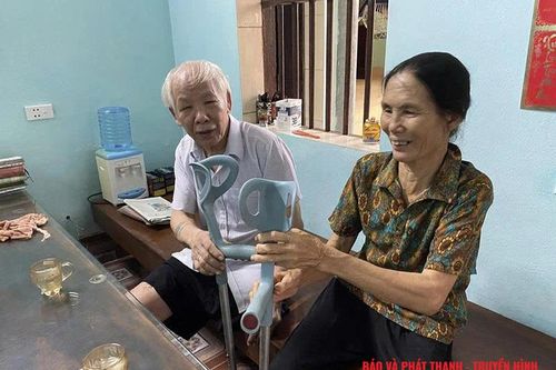 Những người vợ thương binh tảo tần