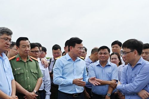 Chủ tịch UBND tỉnh Lâm Đồng Hồ Văn Mười kiểm tra các khu công nghiệp ven biển Lâm Đồng