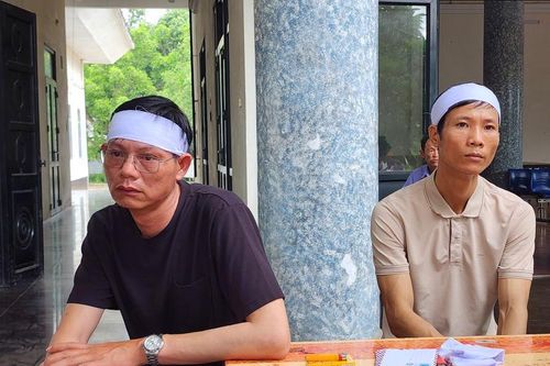 Chuyến du lịch hè định mệnh của gia đình hai chị em cô giáo ở Thanh Hóa