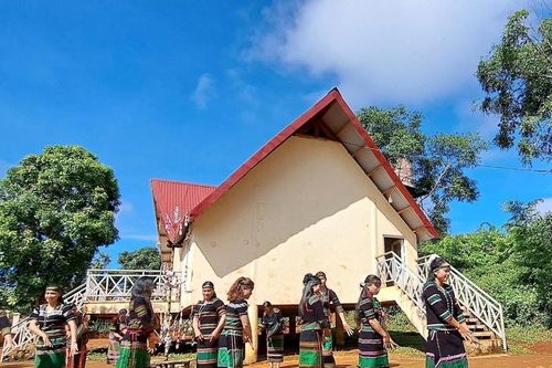 Lưu giữ văn hóa M'Nông gắn với du lịch