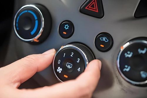 Tăng gió điều hòa ảnh hưởng thế nào đến mức tiêu thụ nhiên liệu xe ô tô?