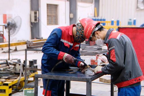 Không để vướng mắc pháp lý cản trở sản xuất, kinh doanh