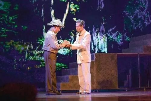 Sự trở lại của 'Sân khấu truyền hình'