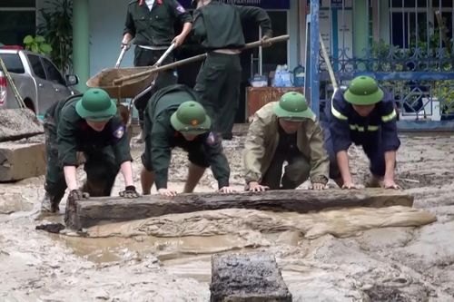 Nghệ An hỗ trợ nhân dân khắc phục hậu quả sau lũ