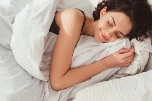 Chỉ cần làm 5 điều này trước khi ngủ, mỡ sẽ tự tiêu lúc bạn đang say giấc
