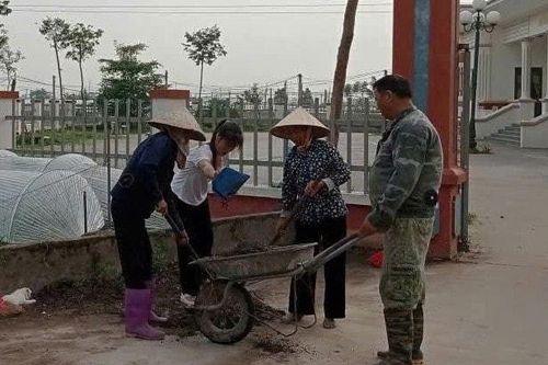 Xã Quang Minh phát động vệ sinh môi trường sáng - xanh - sạch - đẹp