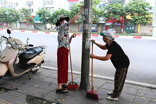 Phường Tương Mai ra quân tổng vệ sinh môi trường