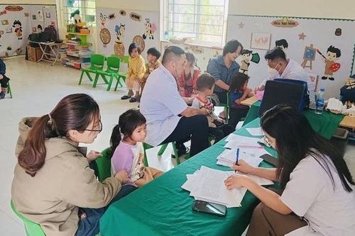 Thanh Hóa phủ vaccine sởi vượt 96%, ngăn chặn dịch bùng phát