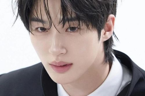 Byeon Woo Seok và loạt vai diễn tiềm năng 'gỡ bóng' Seon Jae của 'Lovely Runner'