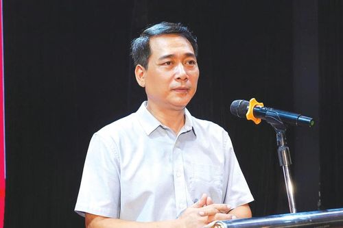 Sức hút của 'Bệnh sĩ'