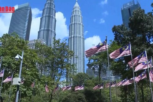 Campuchia và Thái Lan đồng ý để Malaysia làm trung gian hòa giải