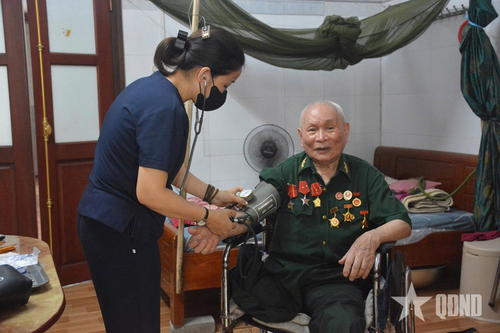 Quan tâm, chăm lo người có công bằng những việc làm thiết thực