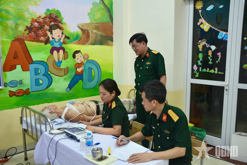 Những việc làm nặng nghĩa tri ân