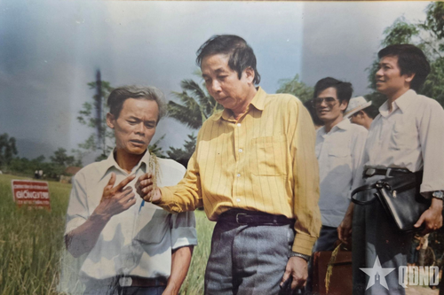 Người cần mẫn gieo hạt giống ở châu Phi
