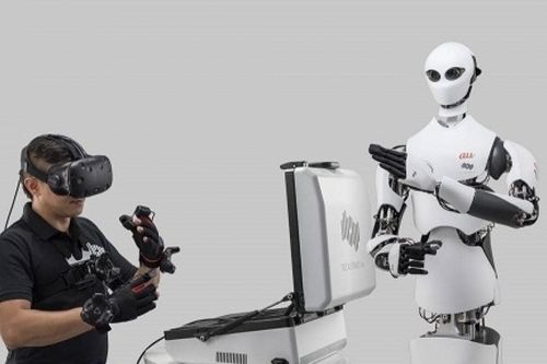 Triển khai robot AI đa năng trong cửa hàng tiện lợi ở Nhật Bản