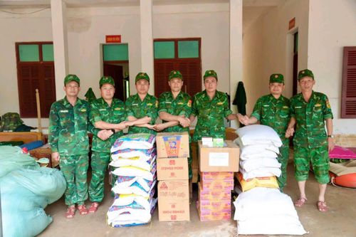 Khảo sát tình hình thiệt hại, kiểm tra, chỉ đạo công tác khắc phục hậu quả mưa lũ