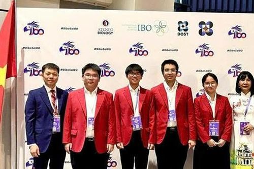 Đạt 4 huy chương, học sinh Việt Nam lọt top 10 tại Olympic Sinh học Quốc tế 2025