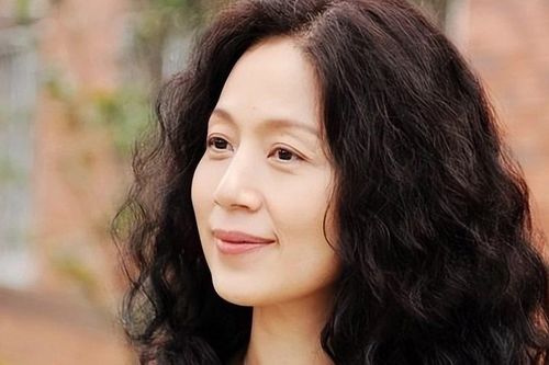 Mẹ Đường Tăng trong 'Tây du ký 1986' sống cả đời trong tủi nhục