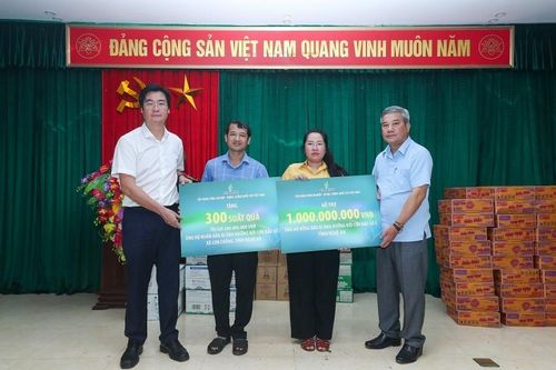 Miền Tây Nghệ An đang rất cần những vòng tay lớn