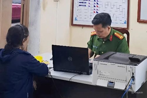 Cụ bà suýt mất 600 triệu vì bị lừa qua điện thoại
