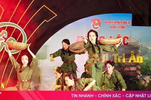 Soi mình vào nguồn cội