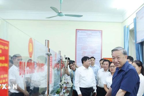 Tổng Bí thư kiểm tra vận hành hoạt động hệ thống chính trị tại Điện Biên