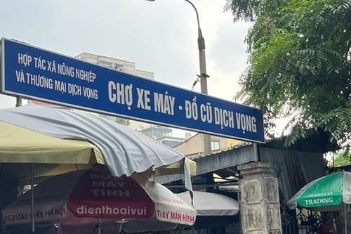 Xe máy cũ bán không ai mua, xe mới cũng 'đứng hình' chờ chính sách