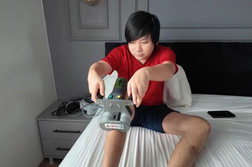 Khoa Pug gây sốc khi chi 3 tỷ kéo chân lần hai, quyết chạm mốc chiều cao 1m80
