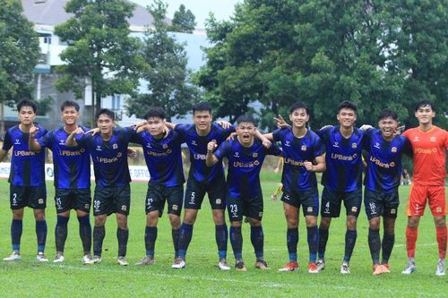 HAGL trở thành cựu vương sau cú sốc trước TP.HCM